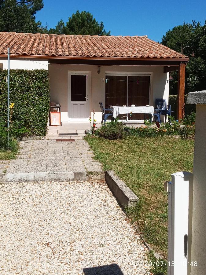 Maison Les Mathes Exterior photo